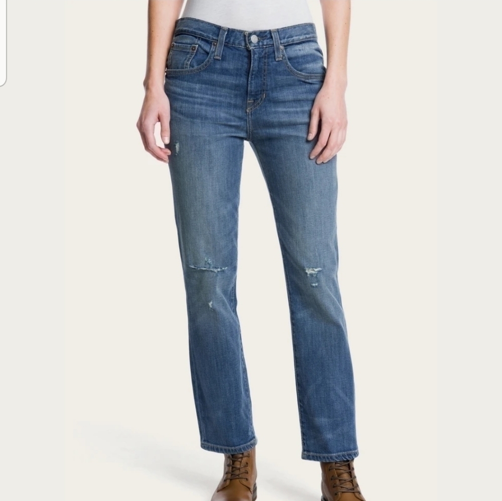NWT Frye Joni Kick Boot Jeans. Size 25.